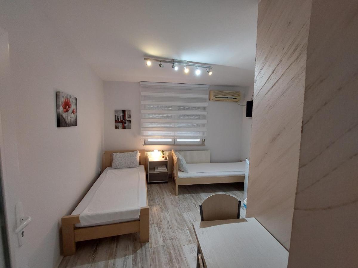 Apartments Sofija Nis Exterior foto